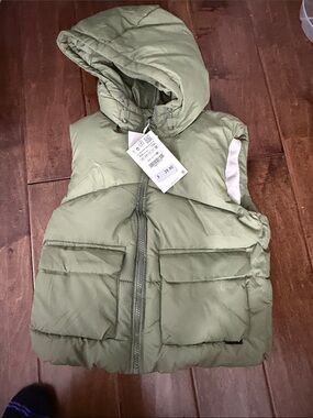 Zara Olive Green Hooded Puffer Vest